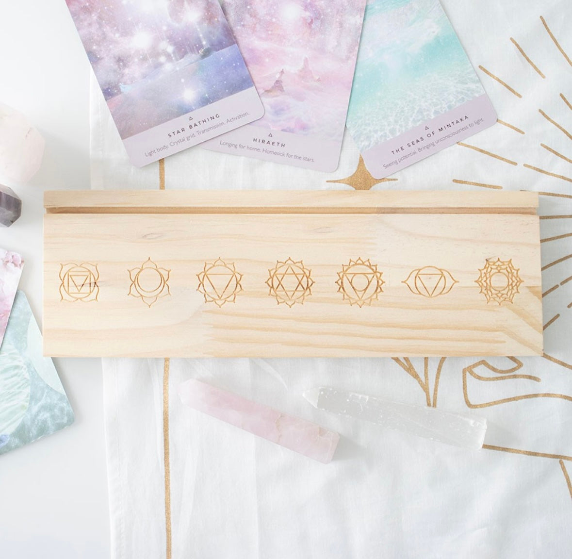 🌈 Seven Chakras Wooden Tarot Card Stand
