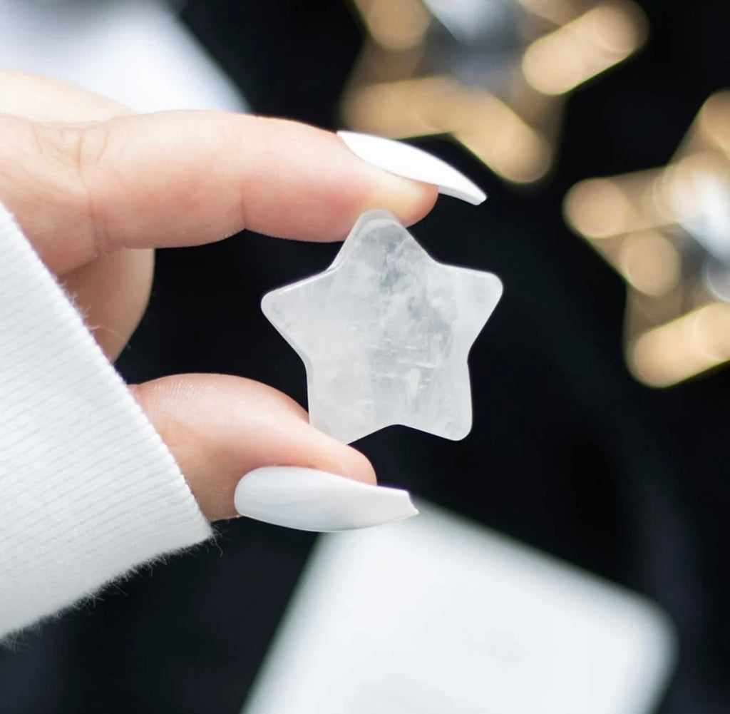 Clear Quartz Star Keepsake Gift – Healing Crystal with White Pouch