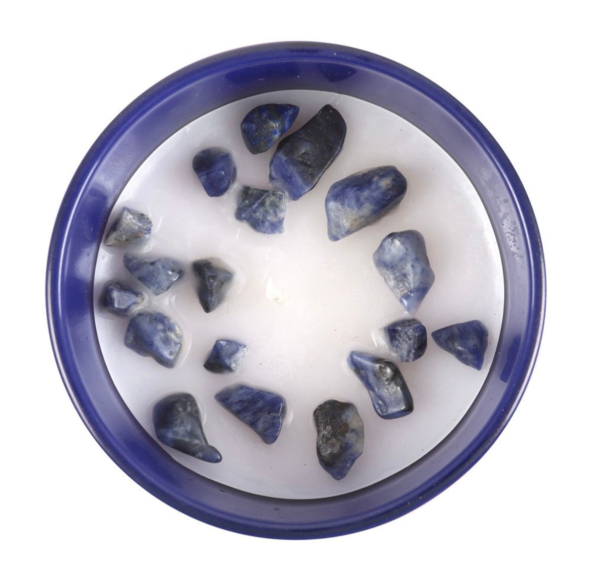 ♉ Taurus Zodiac Candle – Amber & Vanilla with Lapis Lazuli Crystals