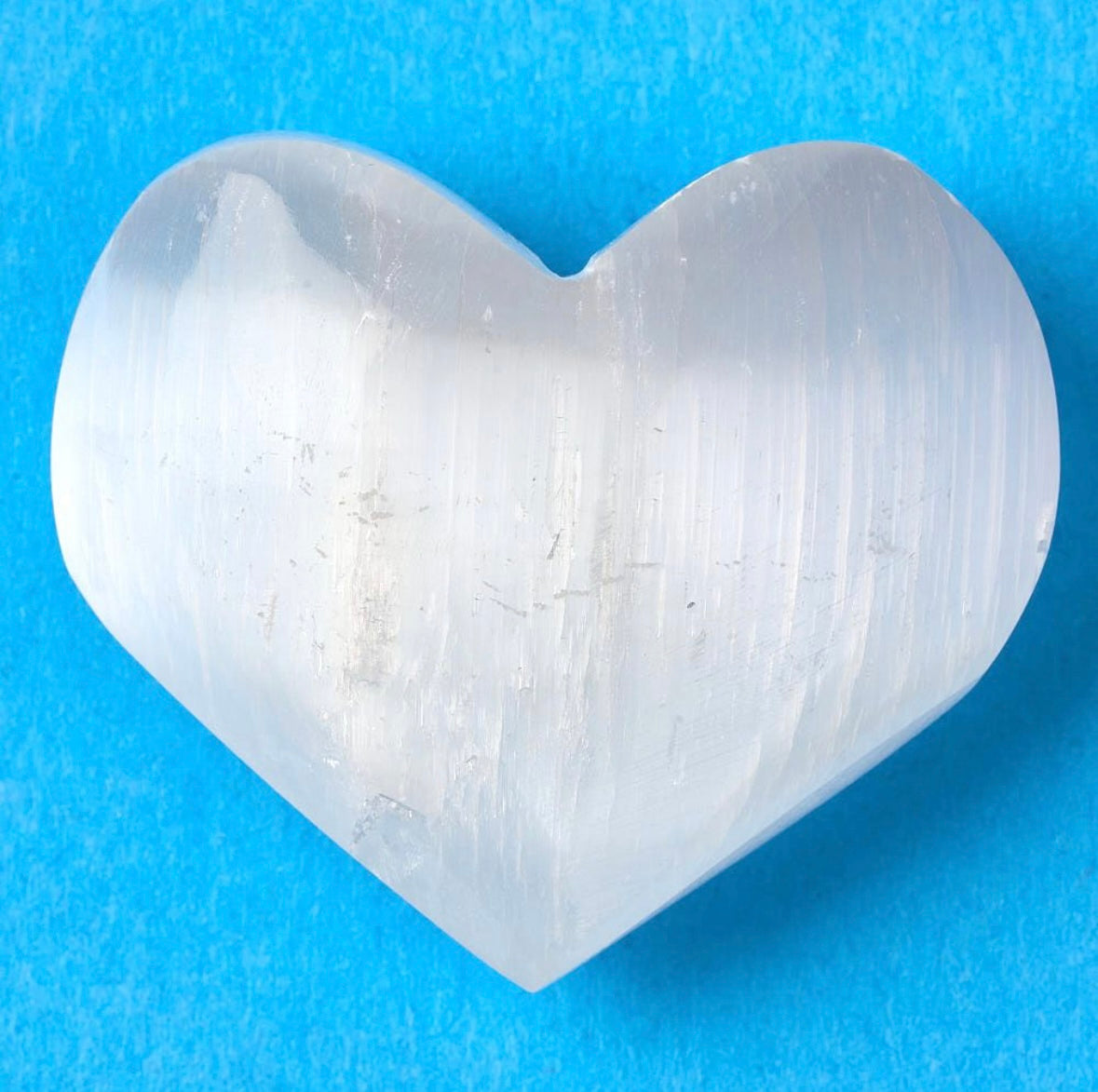 Selenite Heart Carving – 3.5 x 3cm