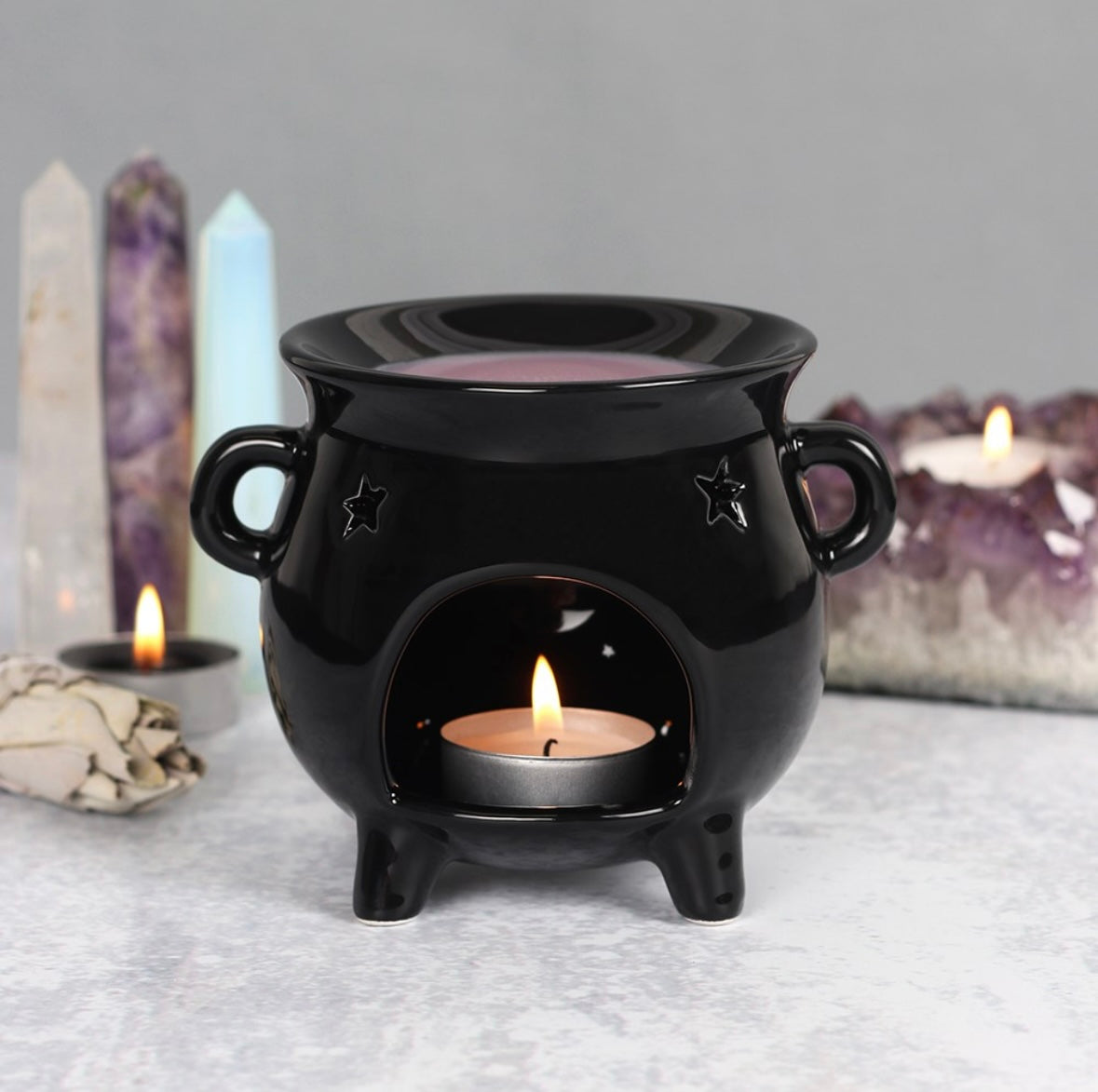 Black Cauldron Oil & Wax Melt Burner with Star Cut-Outs